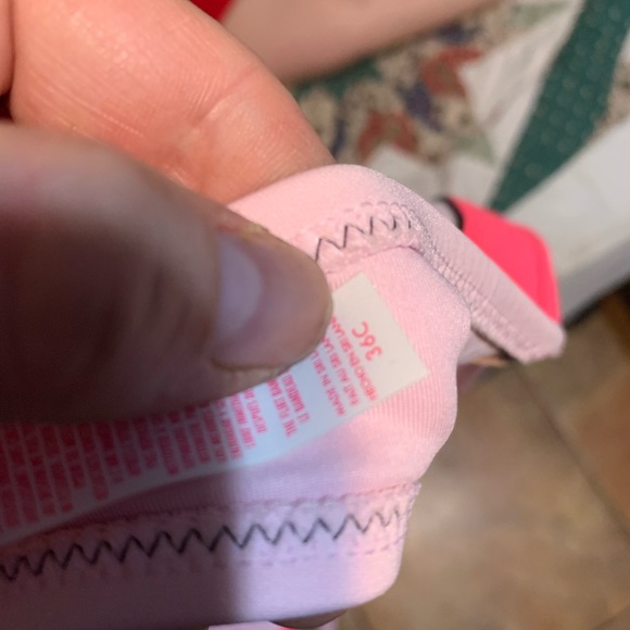 Victoria’s Secret bikini 36C / Medium - Picture 4 of 7